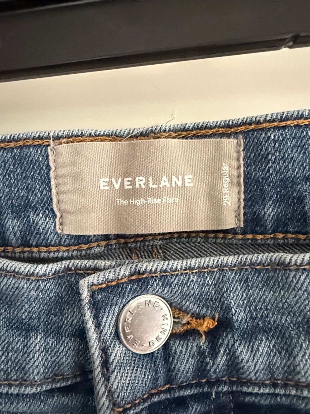 Everlane High-Rise Flare Jeans in Medium Blue - 29 Regular